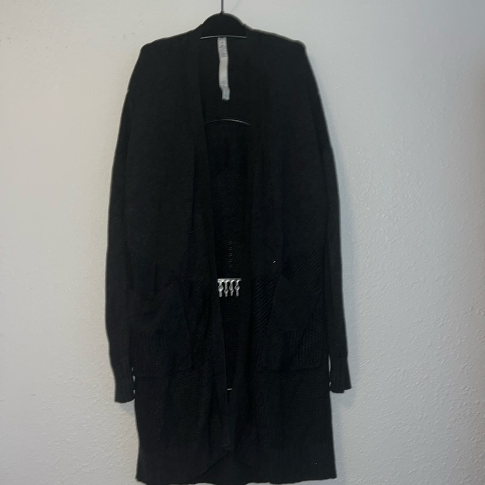 Lululemon open knit Cardigan with pockets size XS